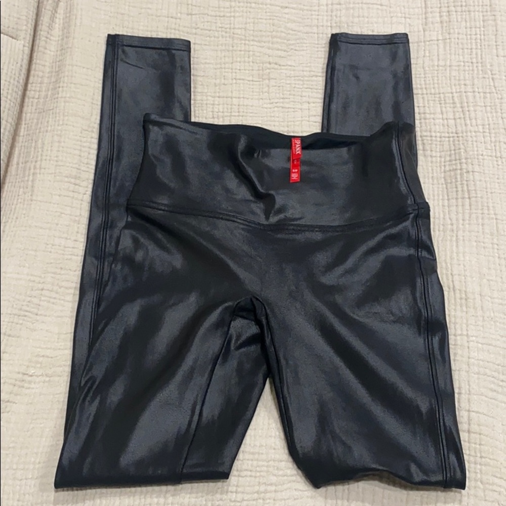 Faux leather leggings